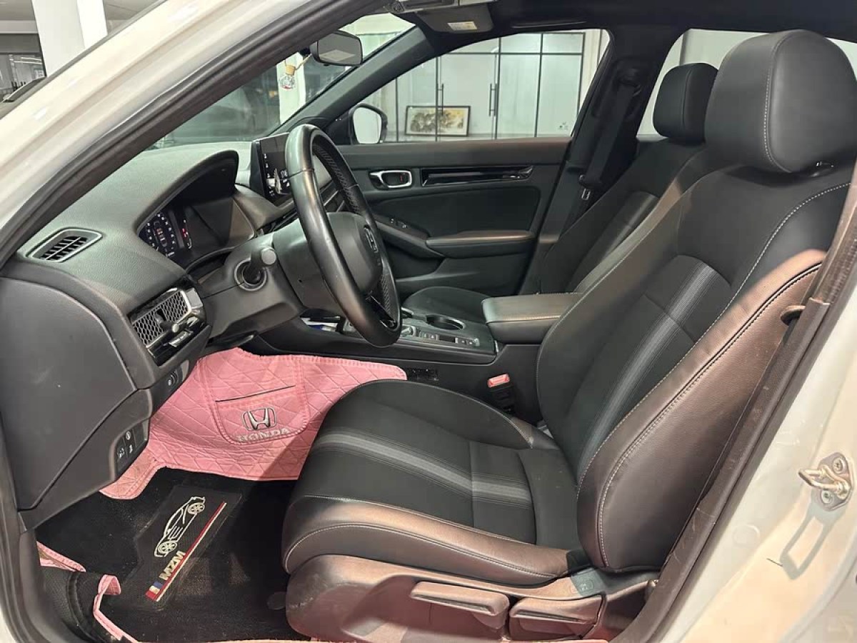 本田 思域  2023款 HATCHBACK 240TURBO CVT極鋒版圖片