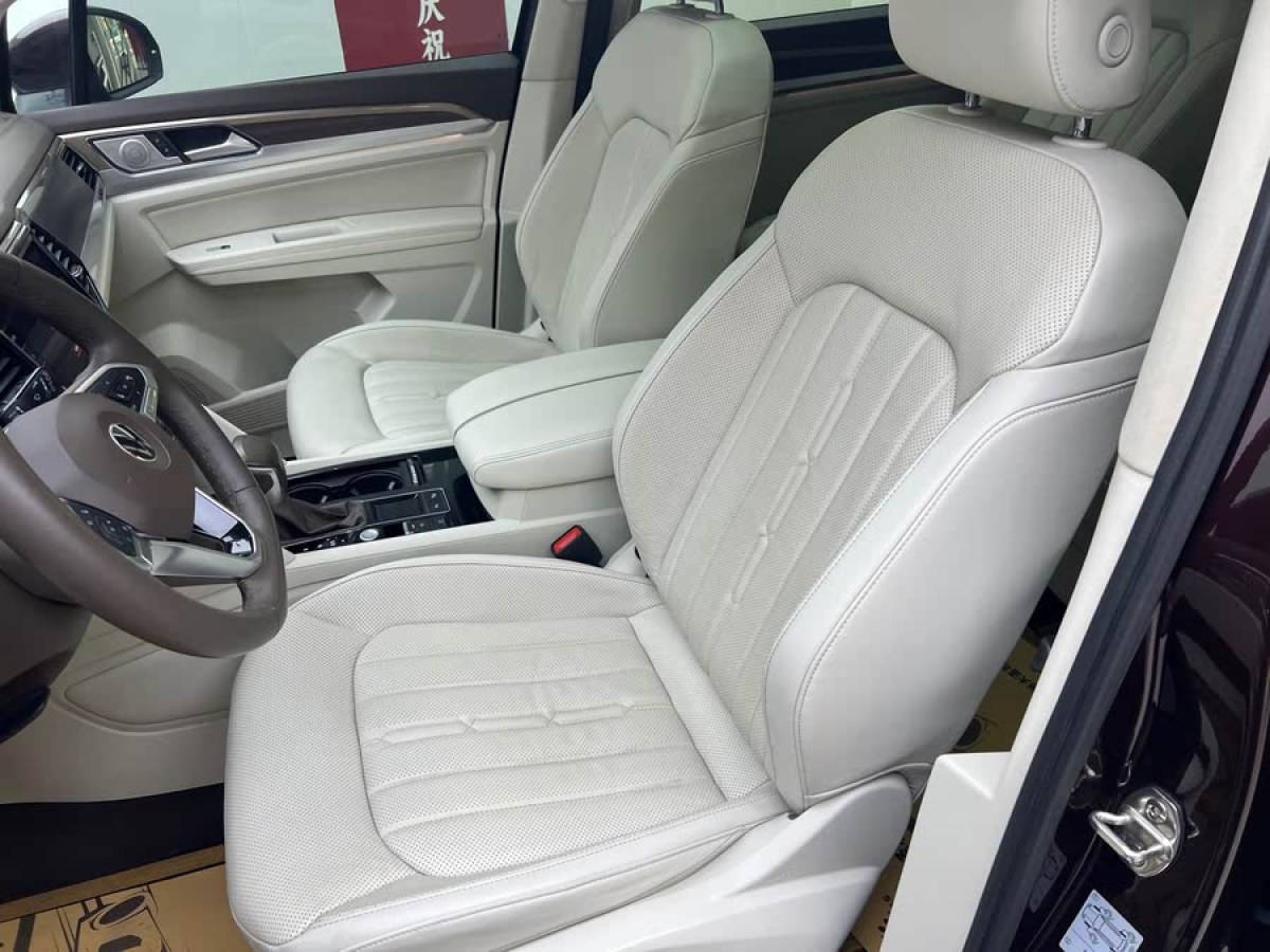 大眾 威然  2023款 改款 330TSI 豪華版圖片