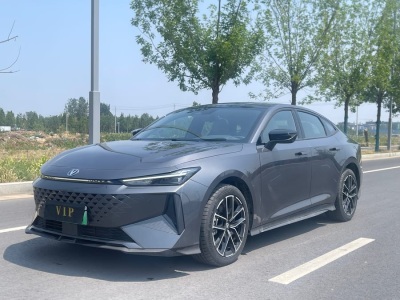 2024年6月 長安 長安UNI-V 智電iDD 藍鯨智電iDD 136km 智尊型圖片