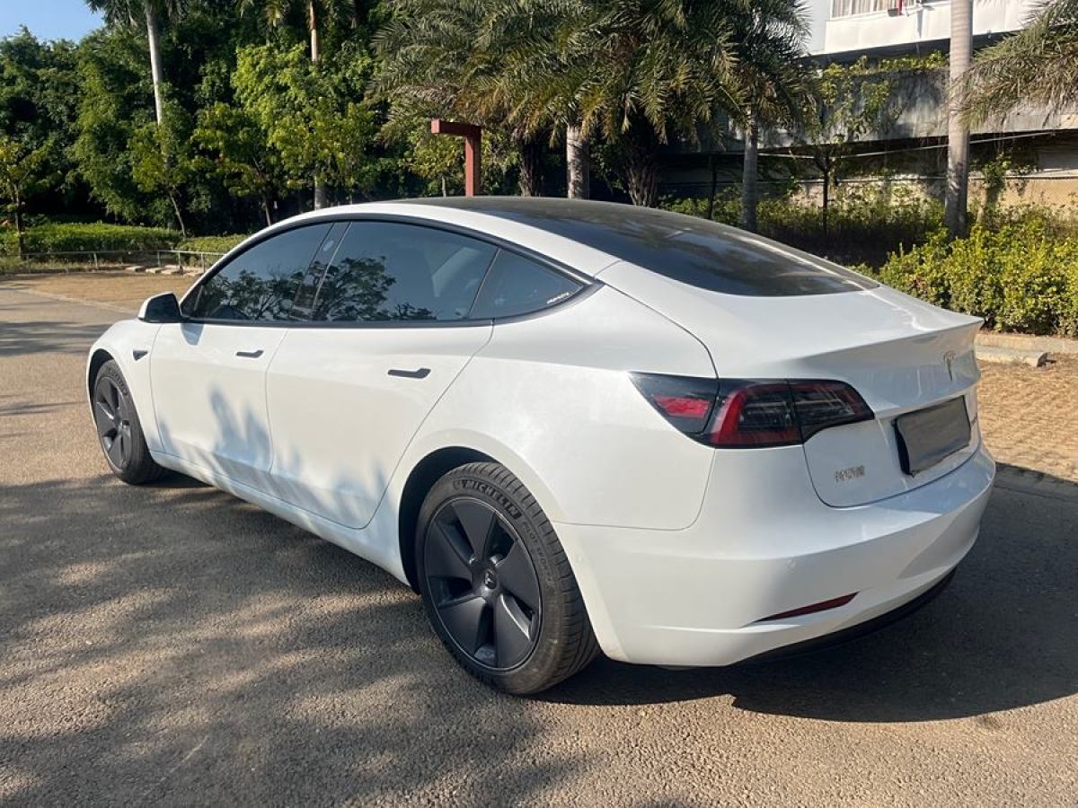 特斯拉 Model Y  2022款 改款 后輪驅(qū)動版圖片