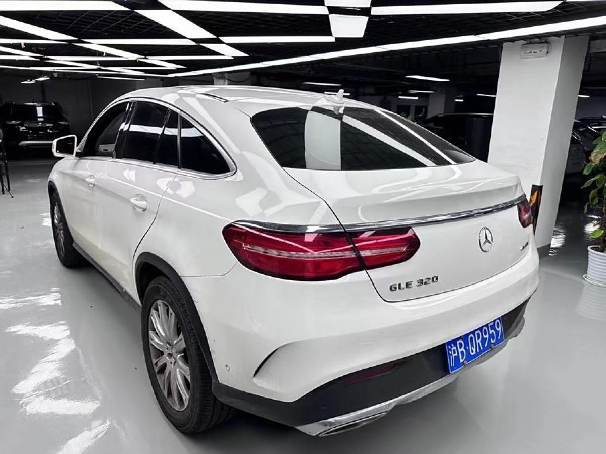 奔馳 奔馳GLE轎跑  2015款 GLE 320 4MATIC 轎跑SUV圖片