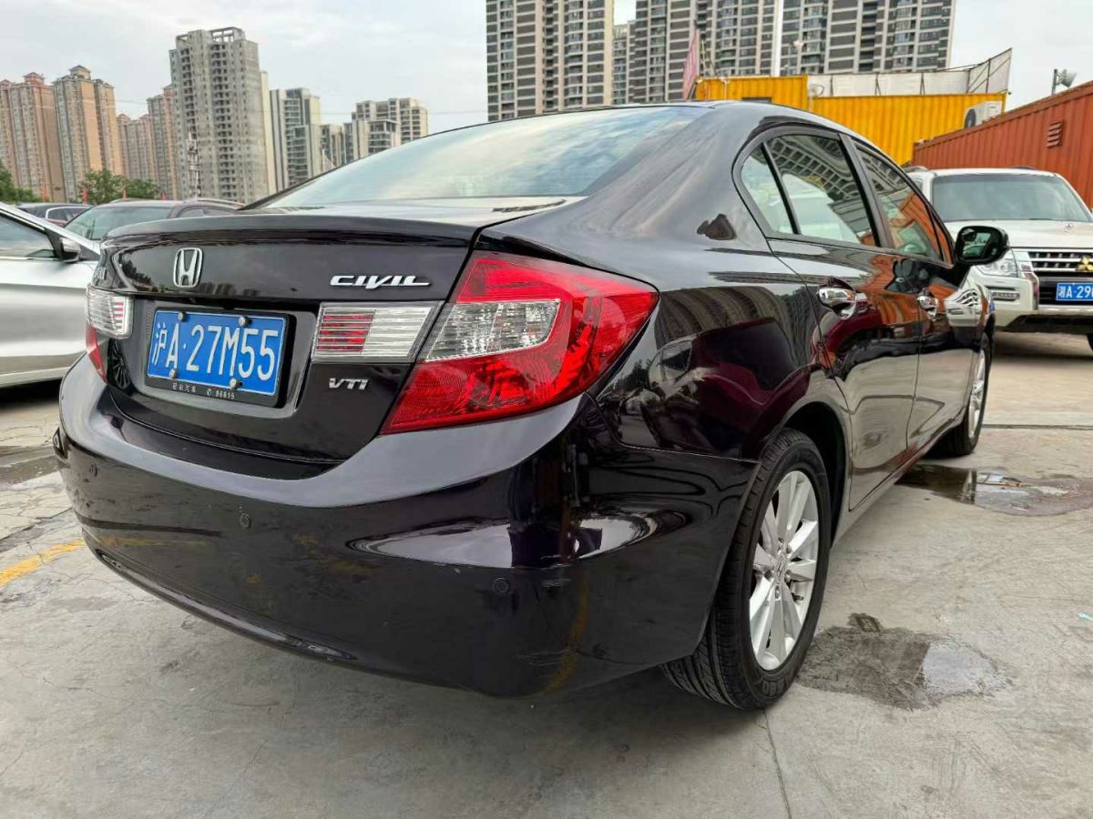 本田 思域  2012款 1.8 EXi Navi 舒適導(dǎo)航版圖片