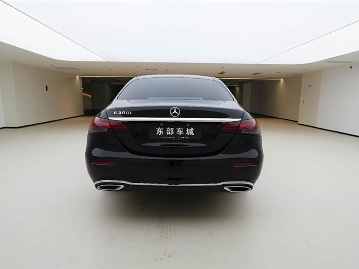 奔馳 奔馳E級  2021款 改款 E 300 L 時尚型圖片