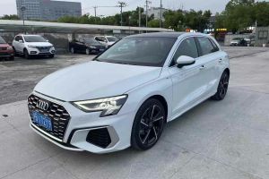 奧迪A3 奧迪 A3L Limousine 35 TFSI 時尚致雅型