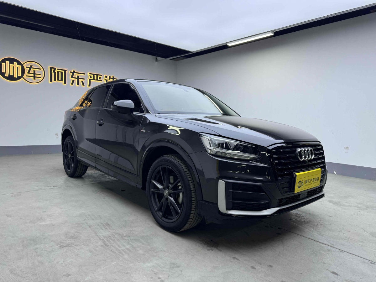 奧迪 奧迪Q2L  2021款 35 TFSI 進(jìn)取動感型圖片