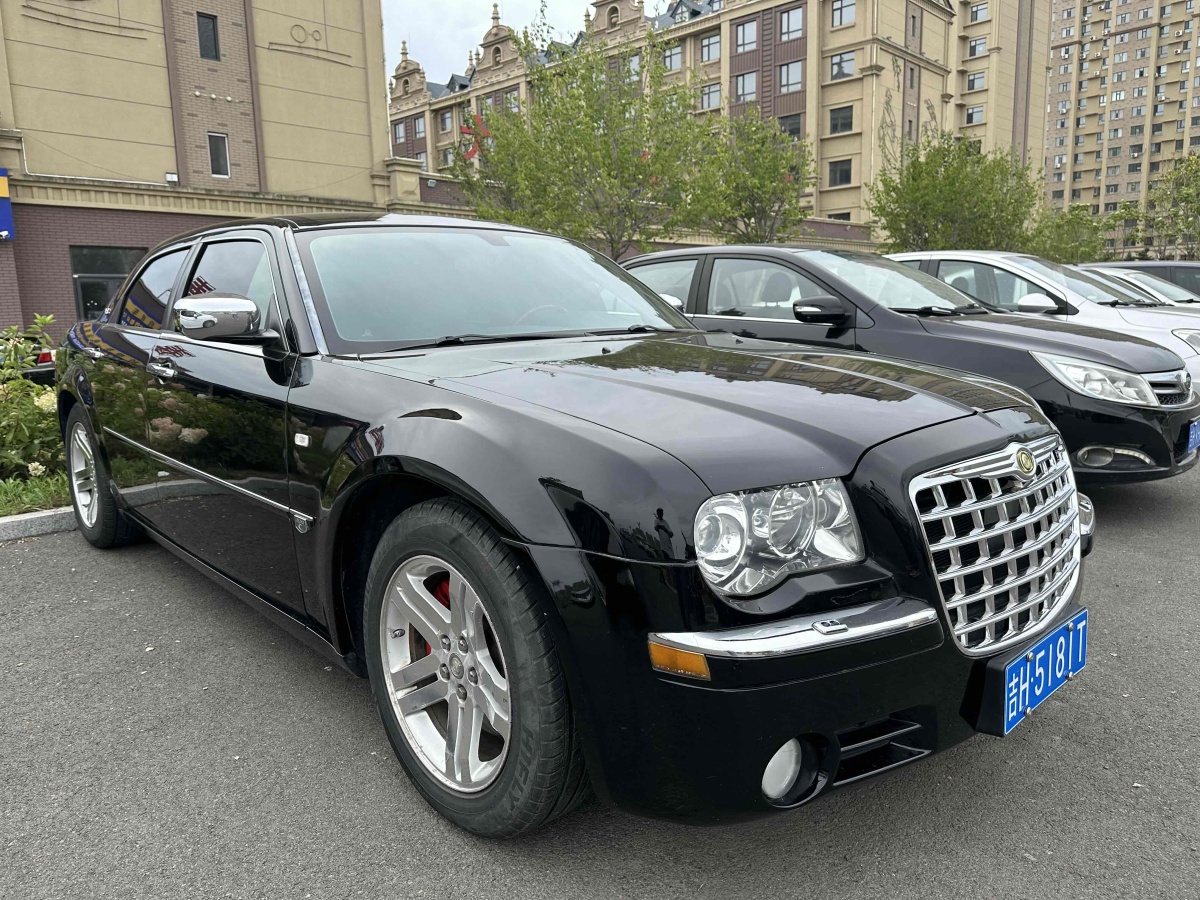 克莱斯勒 300C  2006款 2.7L 豪华领航版图片