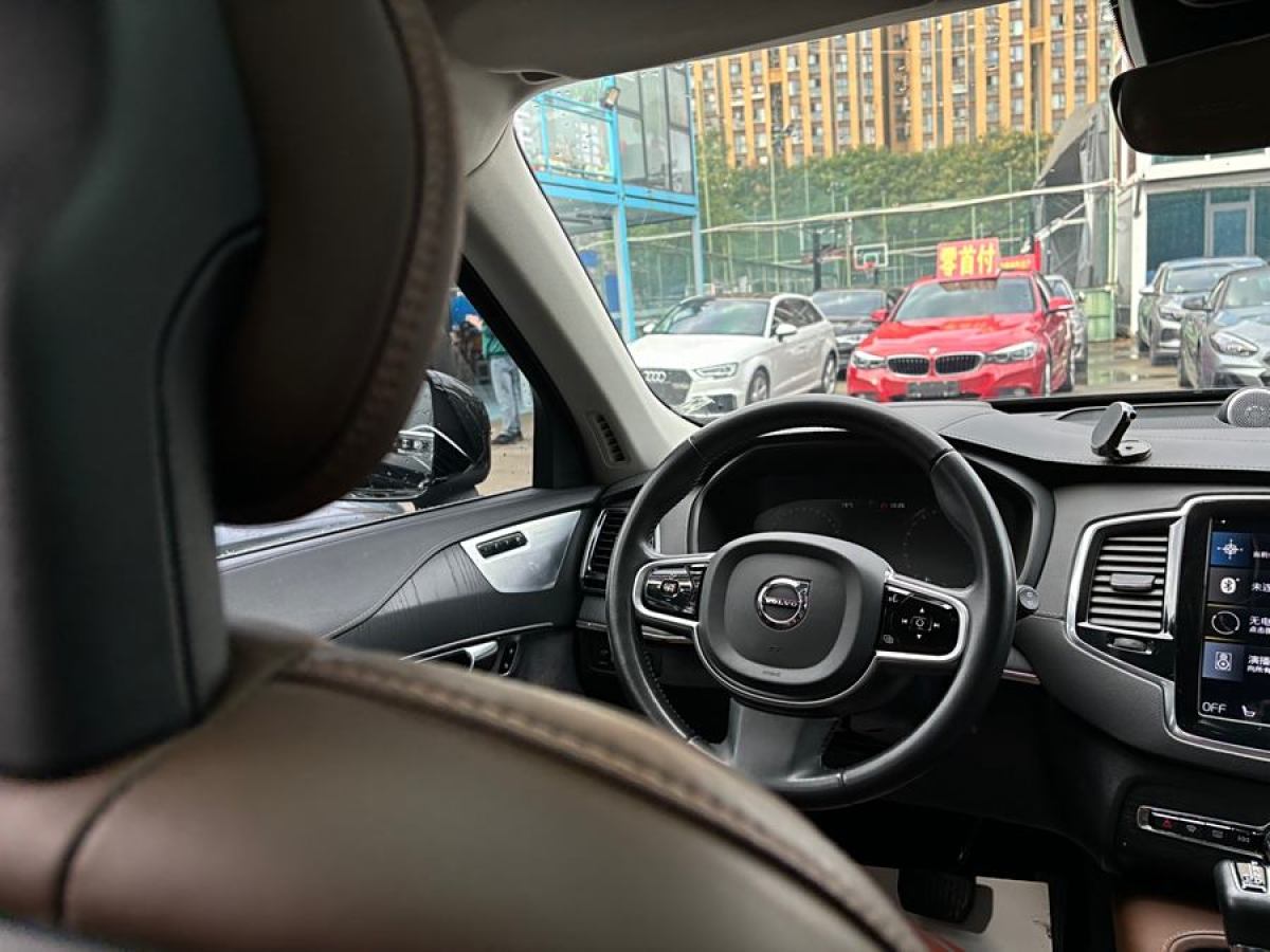 沃爾沃 XC90  2020款 改款 T6 智逸豪華版 7座圖片