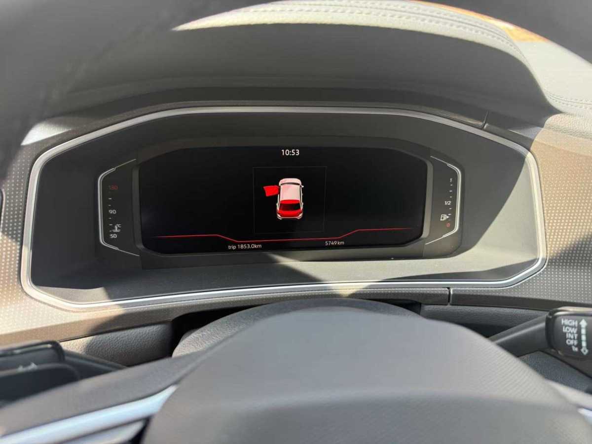 大眾 T-ROC探歌  2023款 300TSI DSG兩驅(qū)星光版圖片