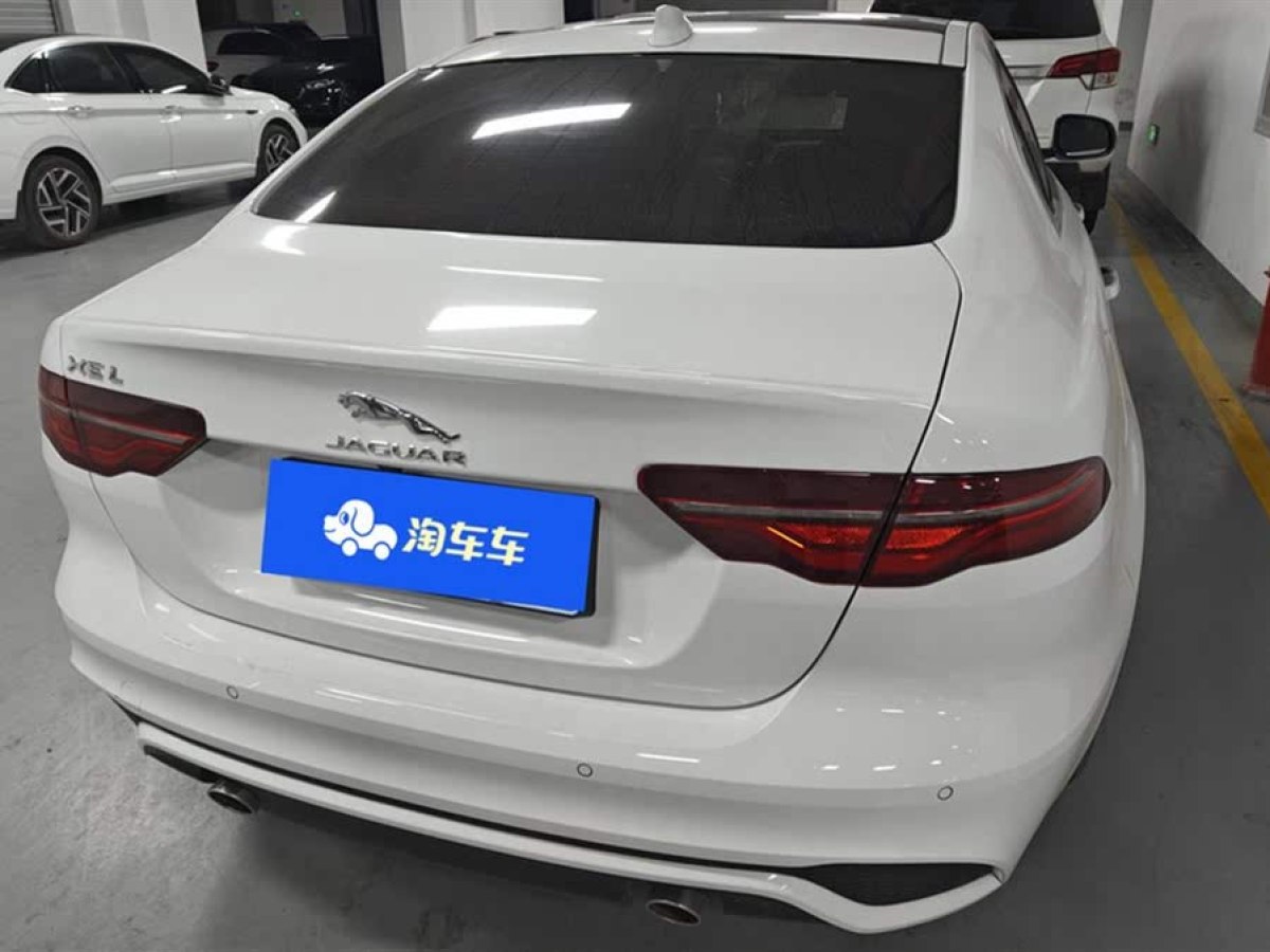 捷豹 XEL  2021款 2.0T 200PS R-DYNAMIC 青春運(yùn)動(dòng)版圖片