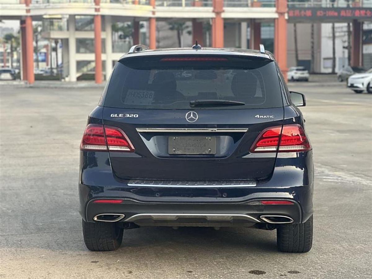 奔馳 奔馳GLE  2018款 GLE 320 4MATIC 動感型臻藏版圖片