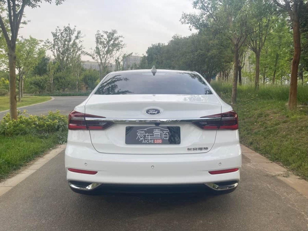 福特 福睿斯  2021款 1.5L 自動鉆石版圖片