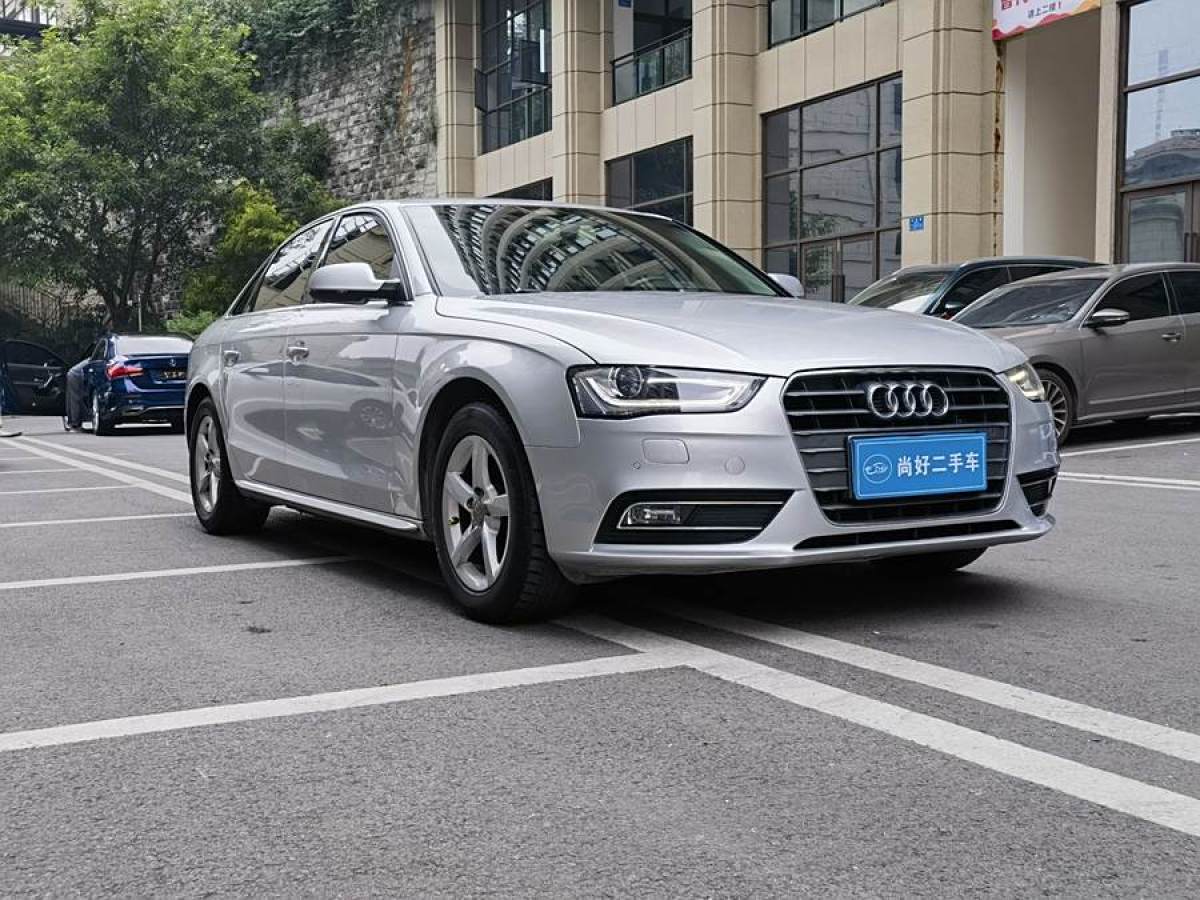 2014年2月奧迪 奧迪A4L  2013款 35 TFSI 自動(dòng)舒適型