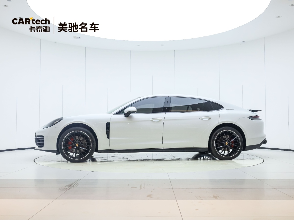 2023年3月保時(shí)捷 Panamera  2023款 Panamera 行政加長(zhǎng)版 2.9T