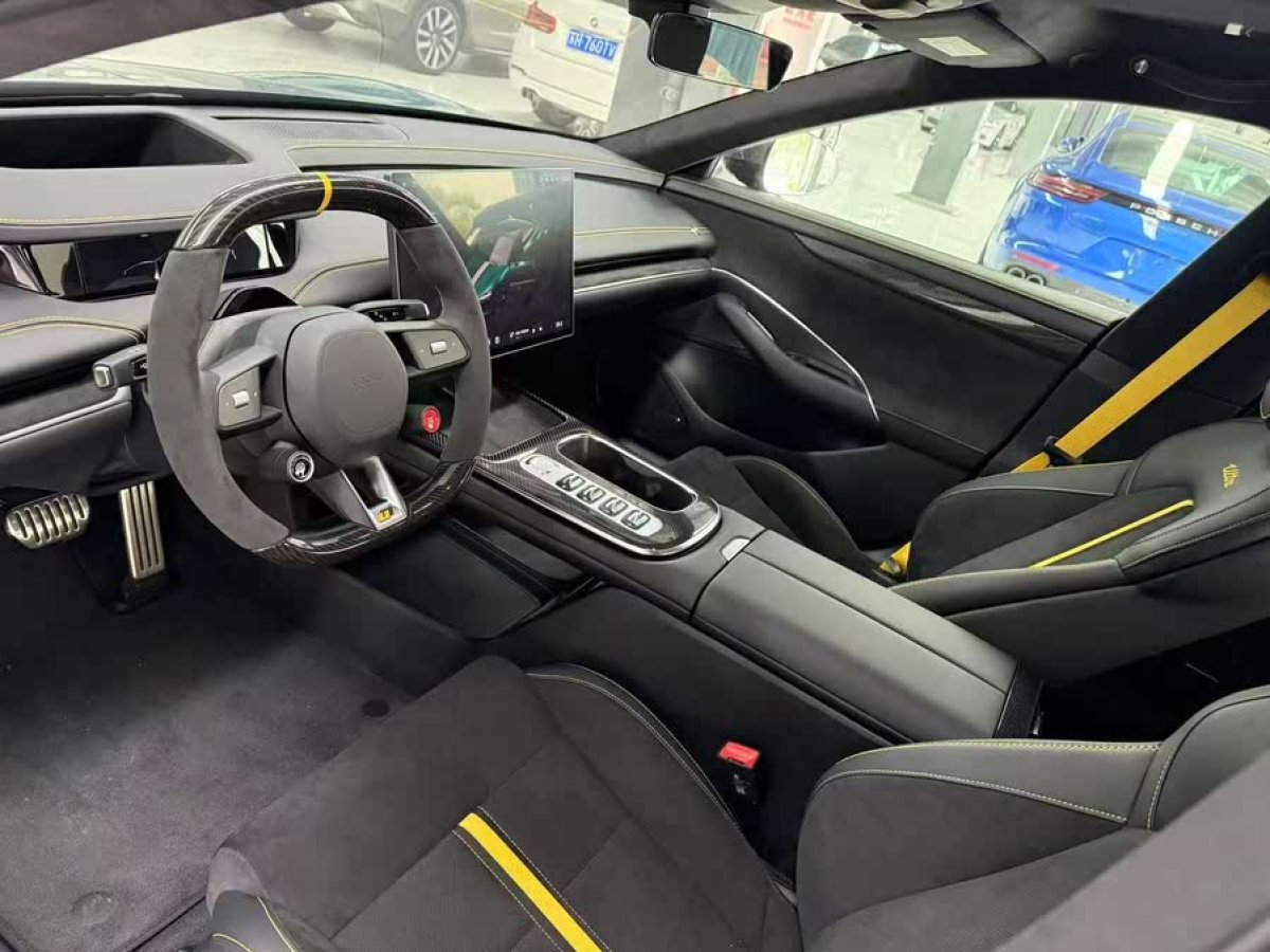 小米 小米SU7  2024款 700km 后驅標準創(chuàng)始版圖片