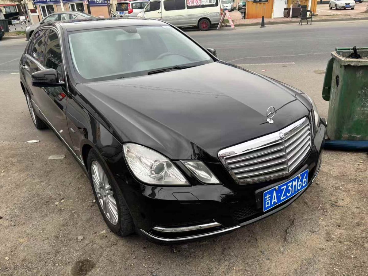 奔馳 奔馳E級(jí)  2012款 E 200 L CGI優(yōu)雅型圖片