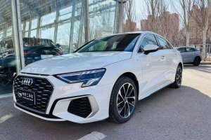 奧迪A3 奧迪 A3L Limousine 35 TFSI 進(jìn)取運動型