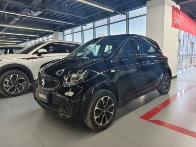 2016年12月 smart forfour 1.0L 52千瓦激情版圖片