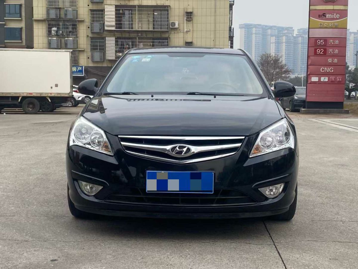 現(xiàn)代 悅動  2011款 1.6L 自動頂級型圖片