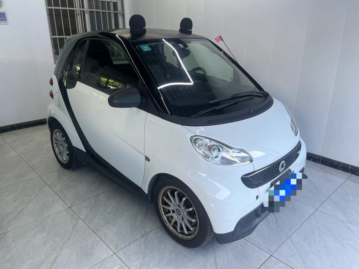 2014年1月smart fortwo  2012款 1.0 MHD 硬頂標(biāo)準(zhǔn)版