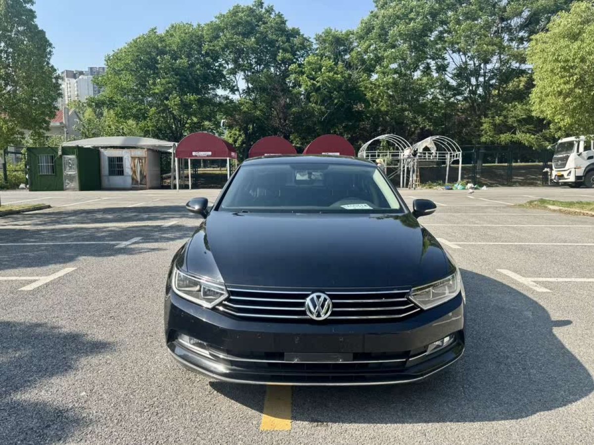 大眾 邁騰  2018款 330TSI DSG 領(lǐng)先型圖片