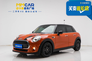 MINI MINI 1.5T COOPER 经典派 五门版