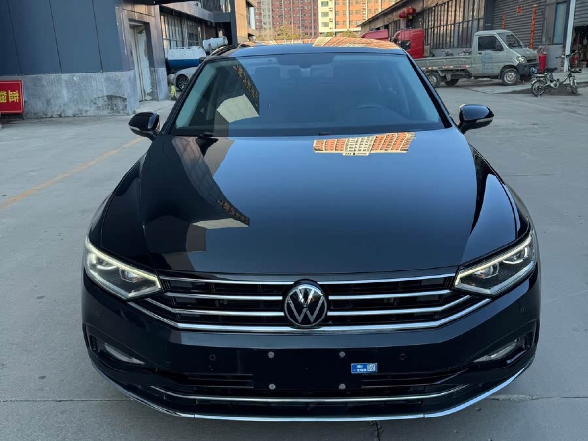 大眾 邁騰  2021款 330TSI DSG 30周年紀(jì)念版圖片