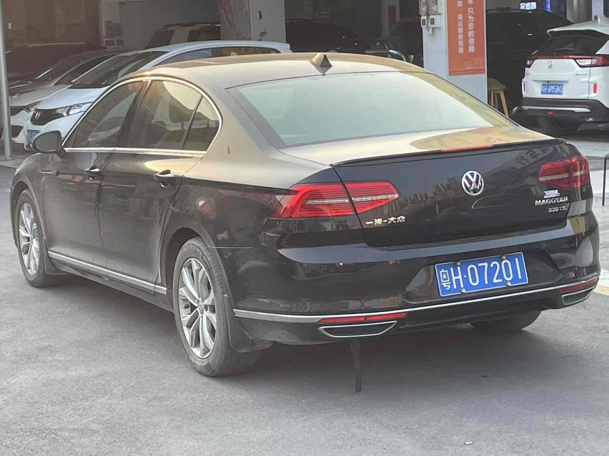 大眾 邁騰  2018款 330TSI DSG 領(lǐng)先型圖片