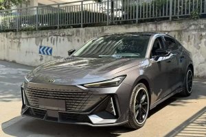 長安UNI-V 智電iDD 長安 智電iDD 1.5T 113km智酷型