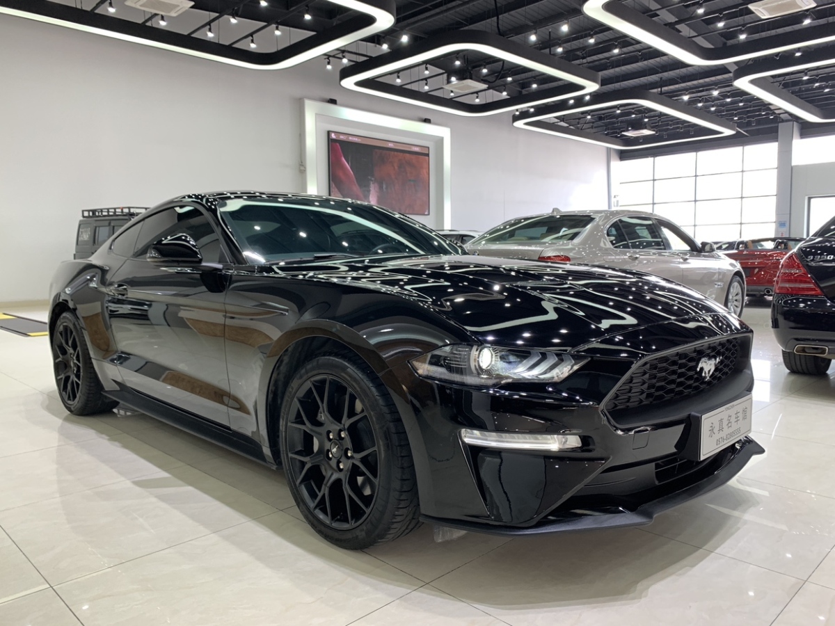 2021年8月福特 Mustang  2021款 2.3L EcoBoost