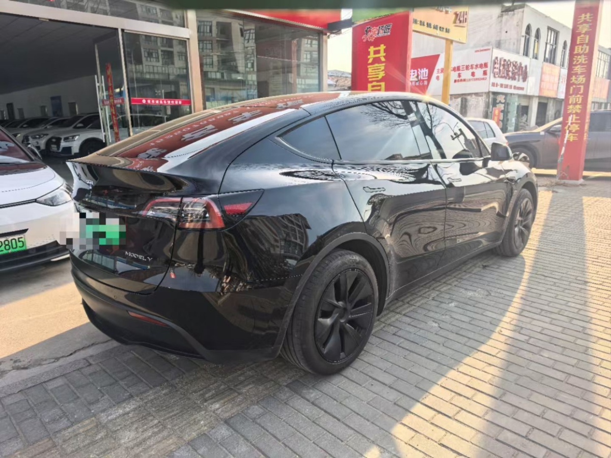 特斯拉 Model Y  2023款 后輪驅(qū)動(dòng)版圖片