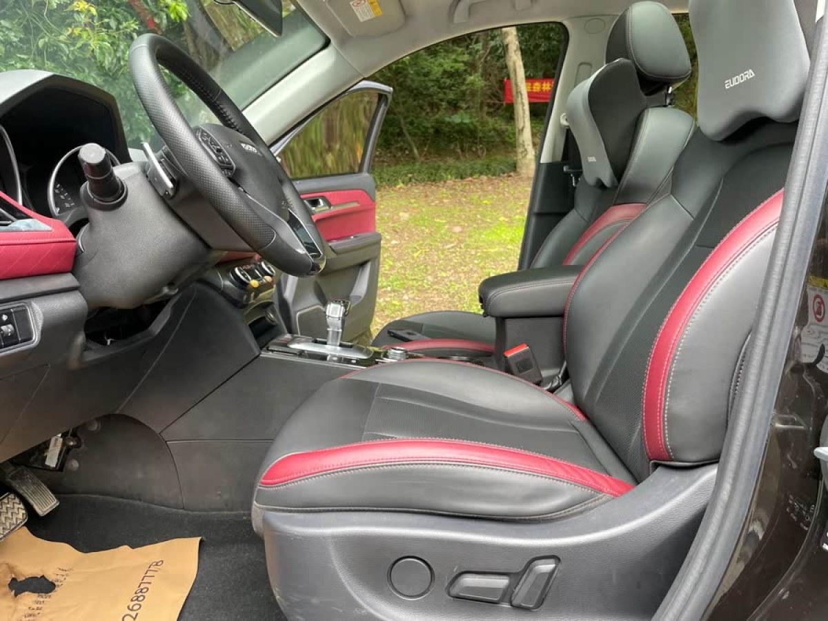 哈弗 H6 Coupe  2020款 智聯(lián)版 1.5T 自動兩驅(qū)豪華智聯(lián)型圖片