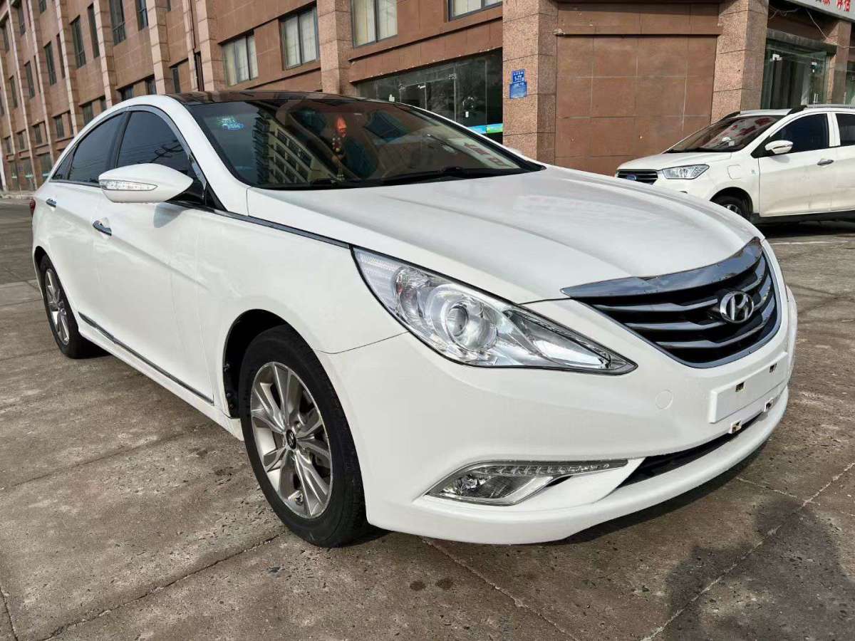 現(xiàn)代 索納塔  2016款 2.0L hybrid HE智能型圖片