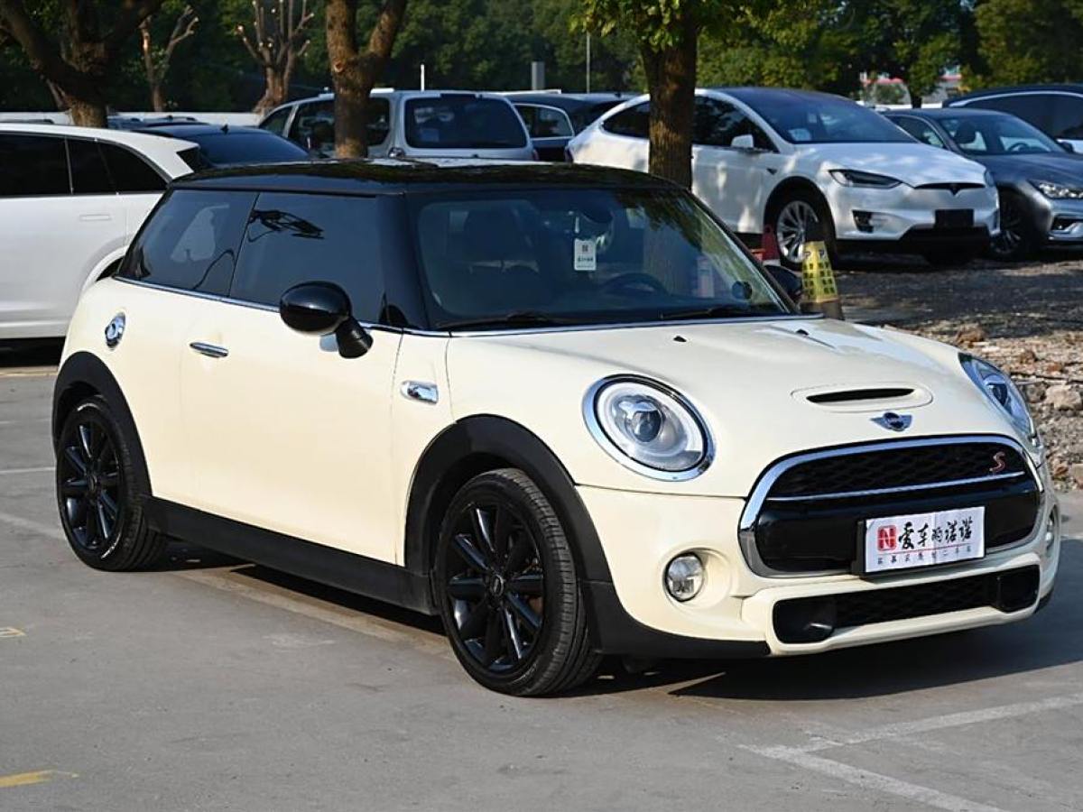 MINI MINI  2016款 2.0T COOPER S 先鋒派圖片