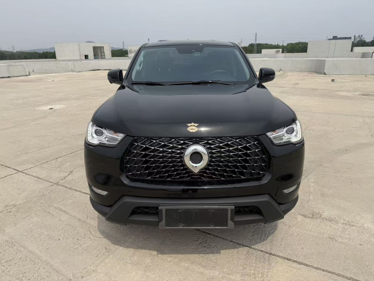 長(zhǎng)城 炮  2021款 2.0T商用版手動(dòng)柴油兩驅(qū)領(lǐng)航型標(biāo)箱GW4D20M圖片