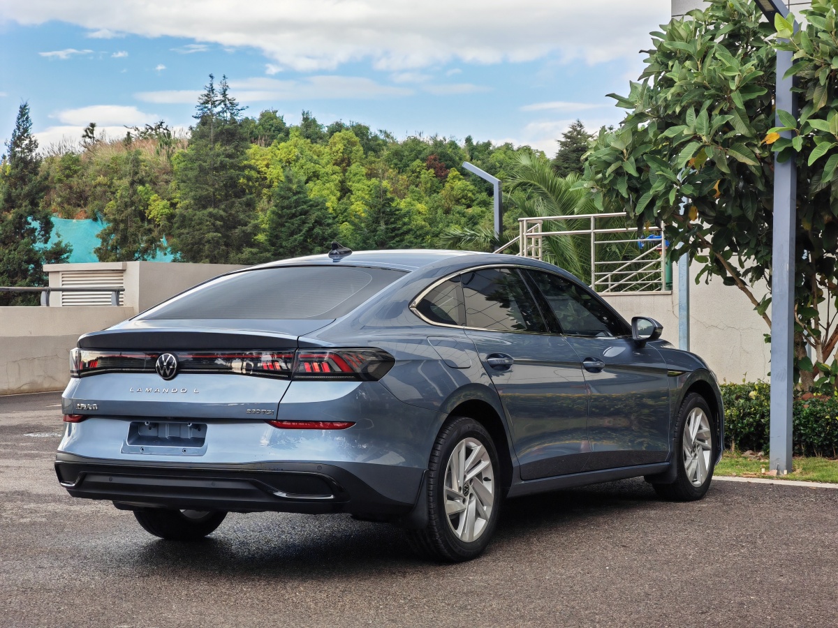 大眾 凌渡  2022款 凌渡L 280TSI DSG炫辣版圖片