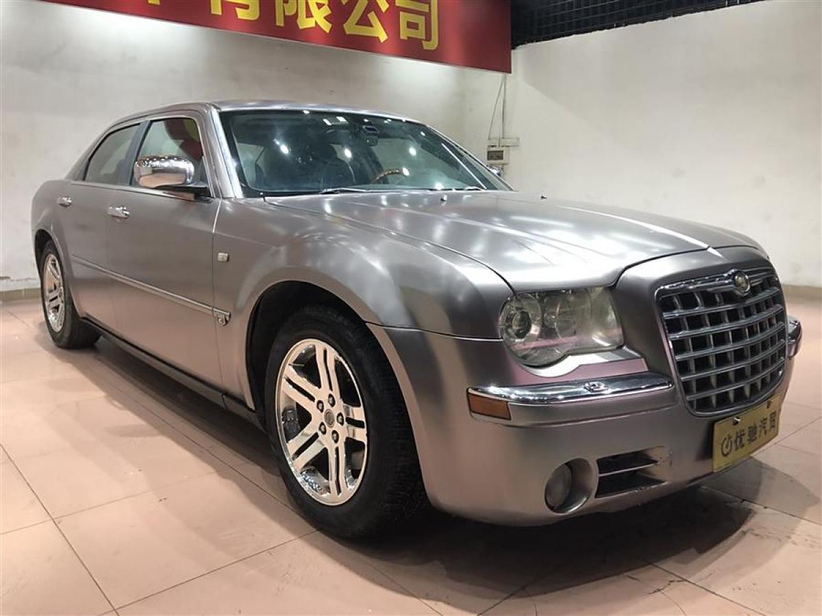 克萊斯勒 300C  2006款 3.5L 豪華領(lǐng)航版圖片