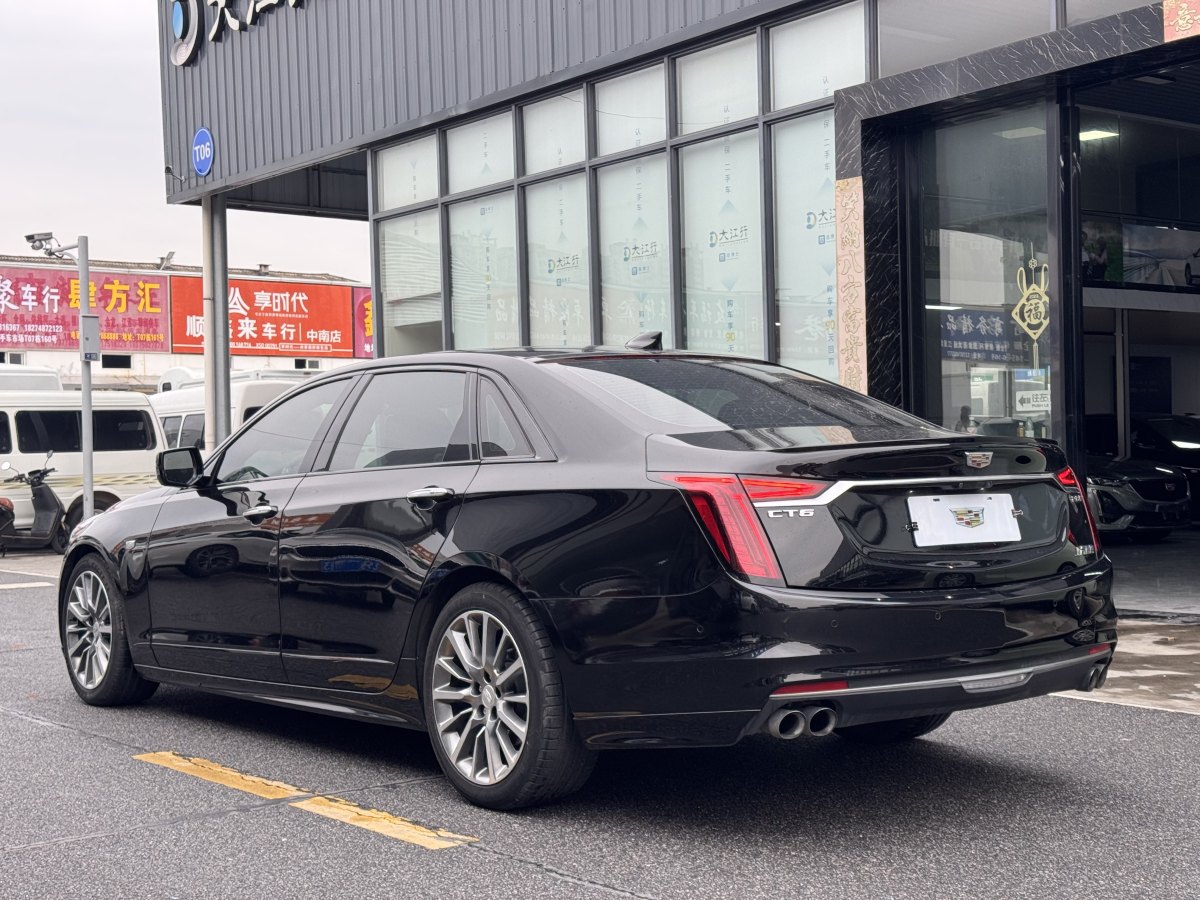 凱迪拉克 CT6  2019款 28T 領(lǐng)先運(yùn)動型圖片