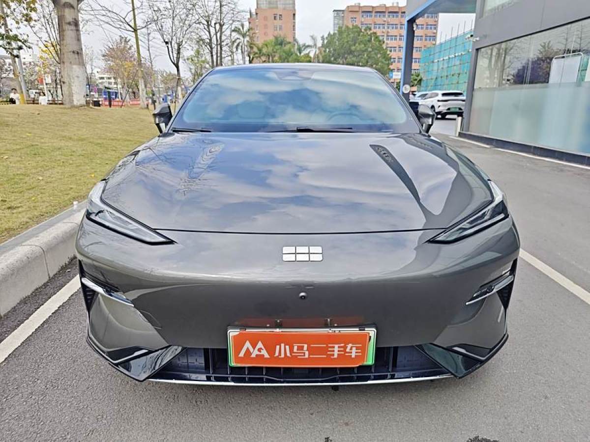 銀河 銀河E8  2024款 665km 星艦 遠(yuǎn)航版圖片