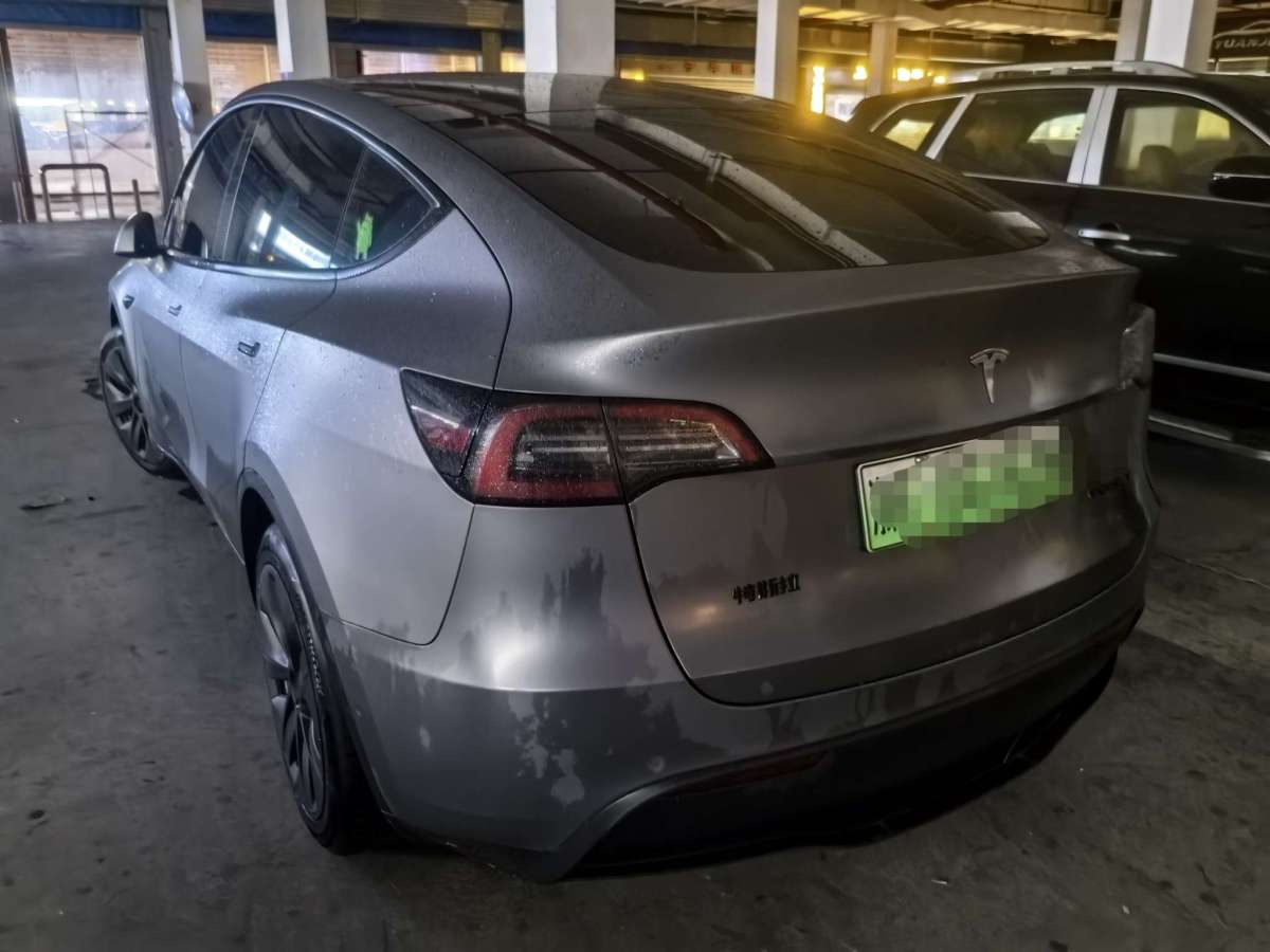 特斯拉 Model Y  2021款 改款 標(biāo)準(zhǔn)續(xù)航后驅(qū)升級版圖片