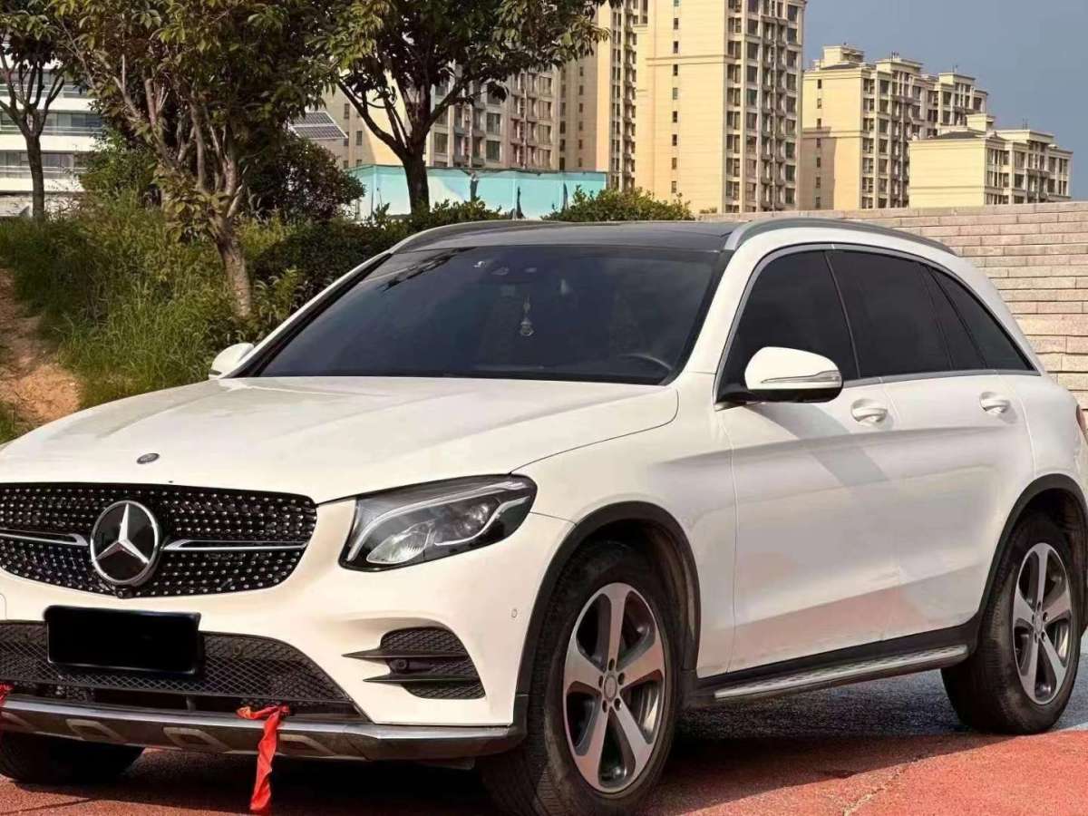 2017年6月奔馳 奔馳GLC  2017款 GLC 260 4MATIC 豪華型