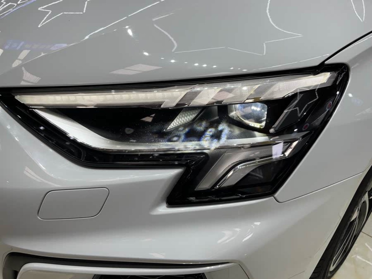 奧迪 奧迪A3  2021款 Sportback 35 TFSI 進(jìn)取運(yùn)動型圖片