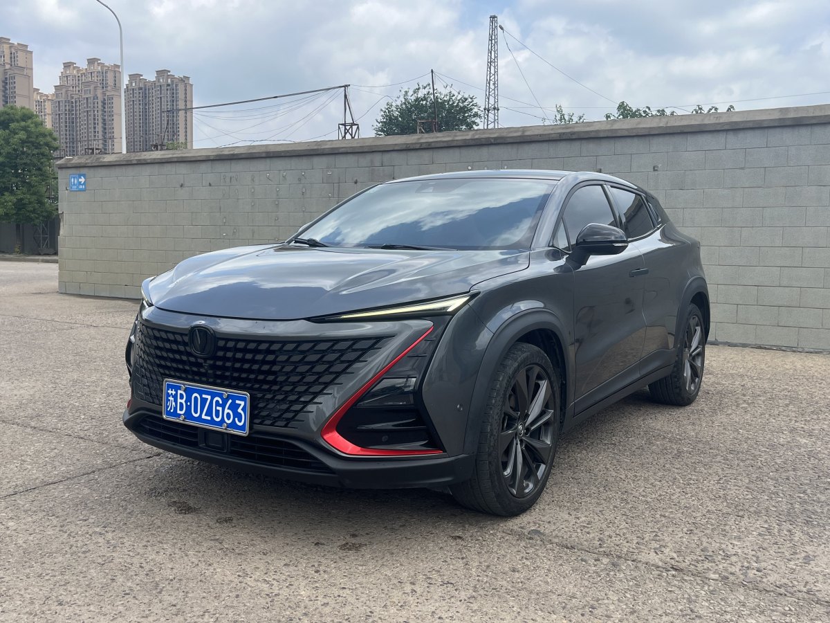 2021年8月長(zhǎng)安 UNI-T  2021款 1.5T 運(yùn)動(dòng)版 旗艦型