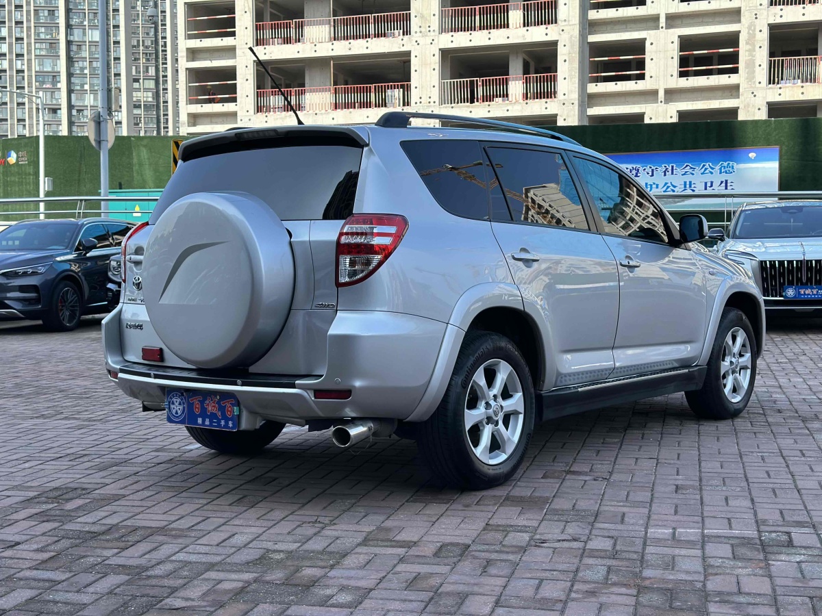 豐田 RAV4榮放  2009款 2.4L 自動(dòng)豪華版圖片