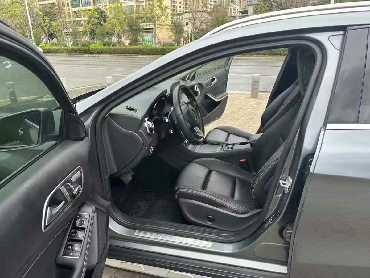奔馳 奔馳GLA AMG  2017款 AMG GLA 45 4MATIC圖片