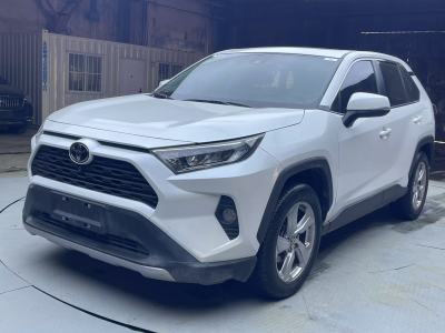 2022年4月 豐田 RAV4 榮放 2.0L CVT兩驅(qū)風(fēng)尚版圖片