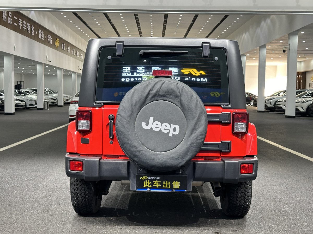 2018年5月Jeep 牧馬人  2015款 3.0L Sahara 四門舒享版