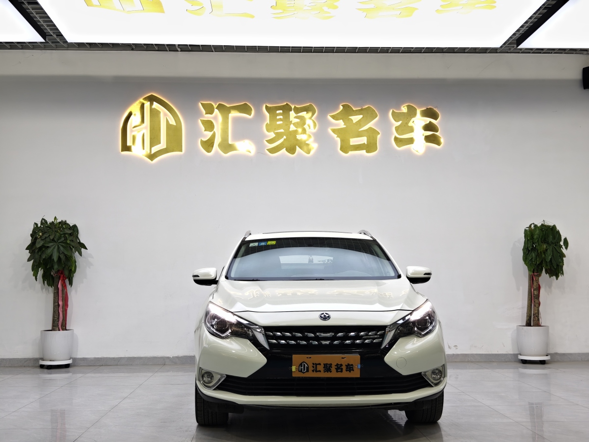 啟辰 T90  2018款 2.0L CVT智聯(lián)智尚版圖片