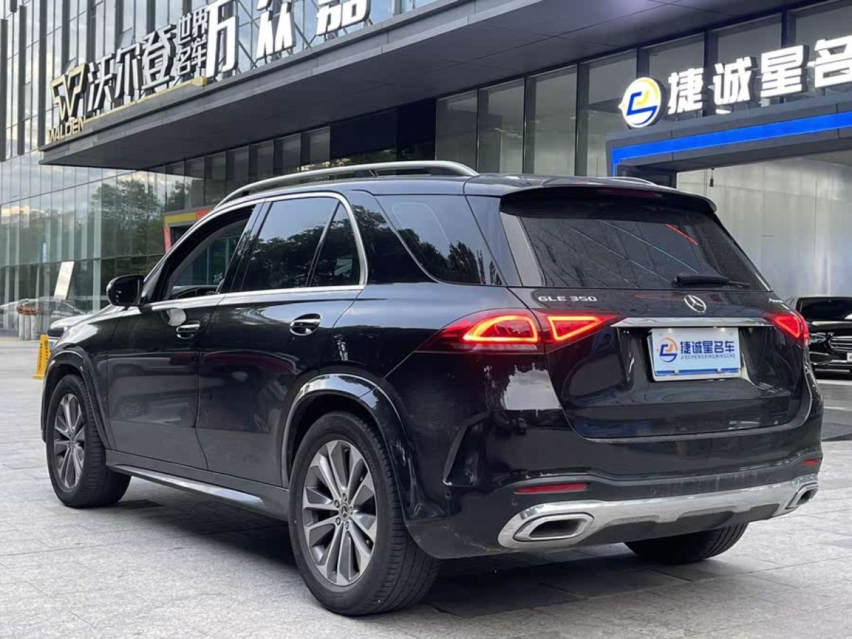 奔馳 奔馳GLE  2024款 改款 GLE 350 4MATIC 時(shí)尚型圖片