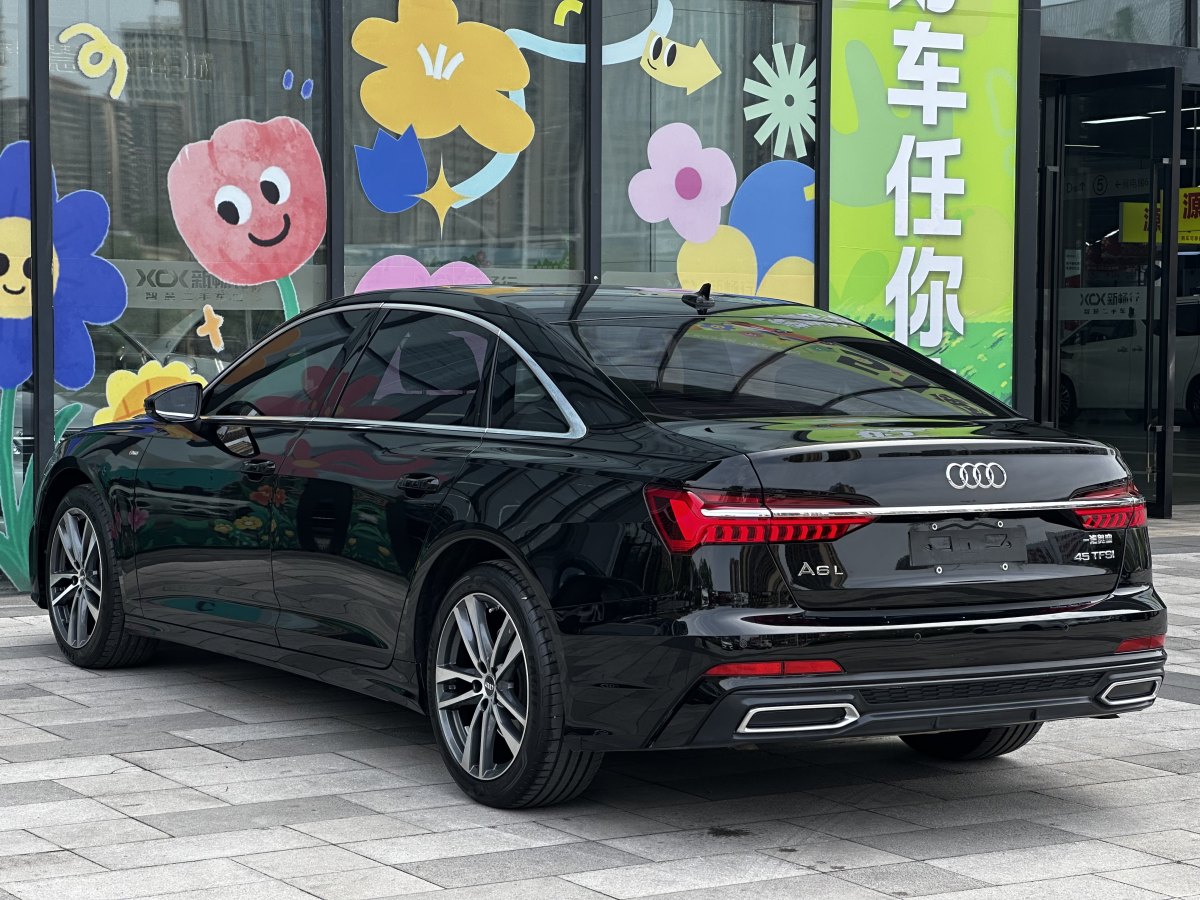奧迪 奧迪A6L  2023款 改款 40 TFSI 豪華動(dòng)感型圖片