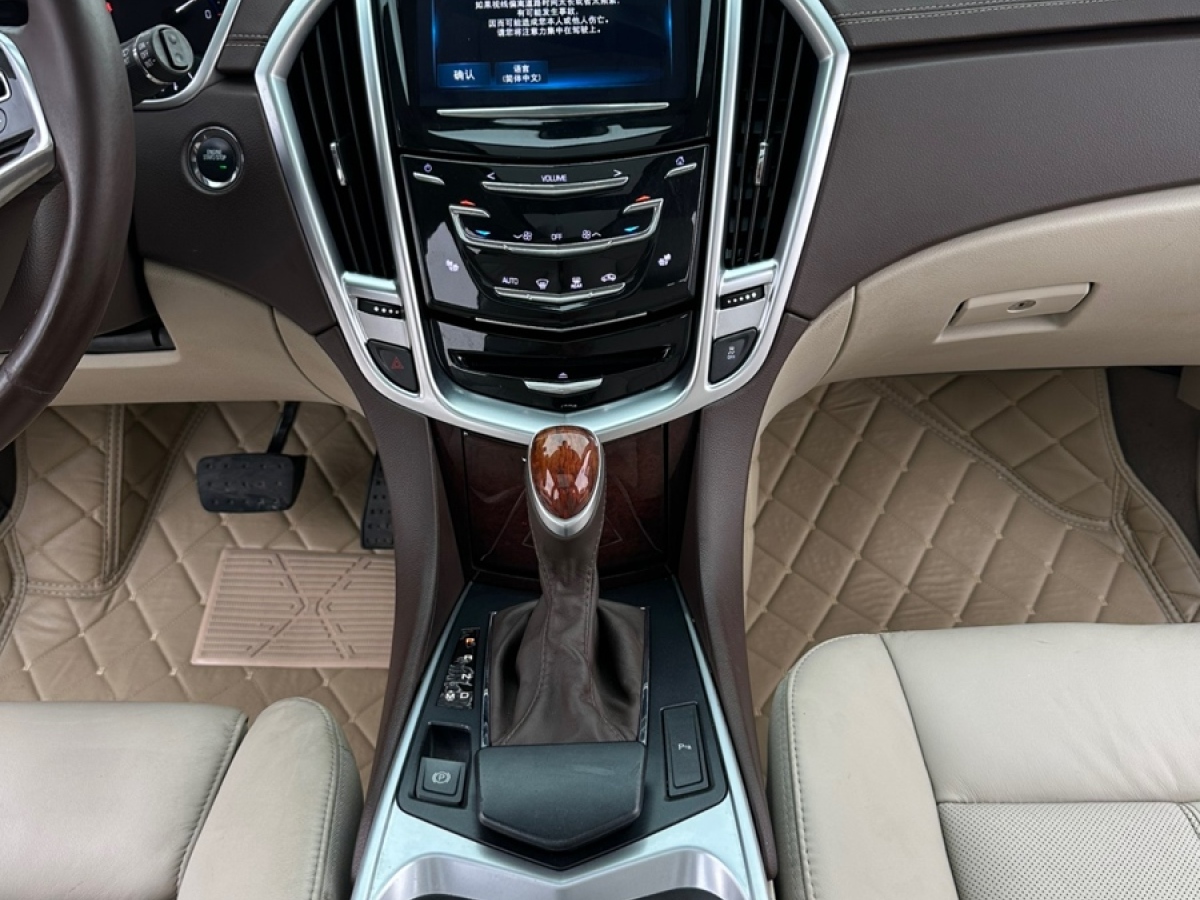 凱迪拉克 SRX  2015款 3.0L 精英型圖片